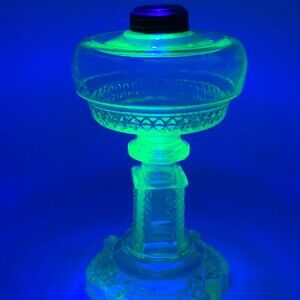 Antique Adams Aquarius Apple Green Kerosene Oil Lamp Glows Under UV Light
